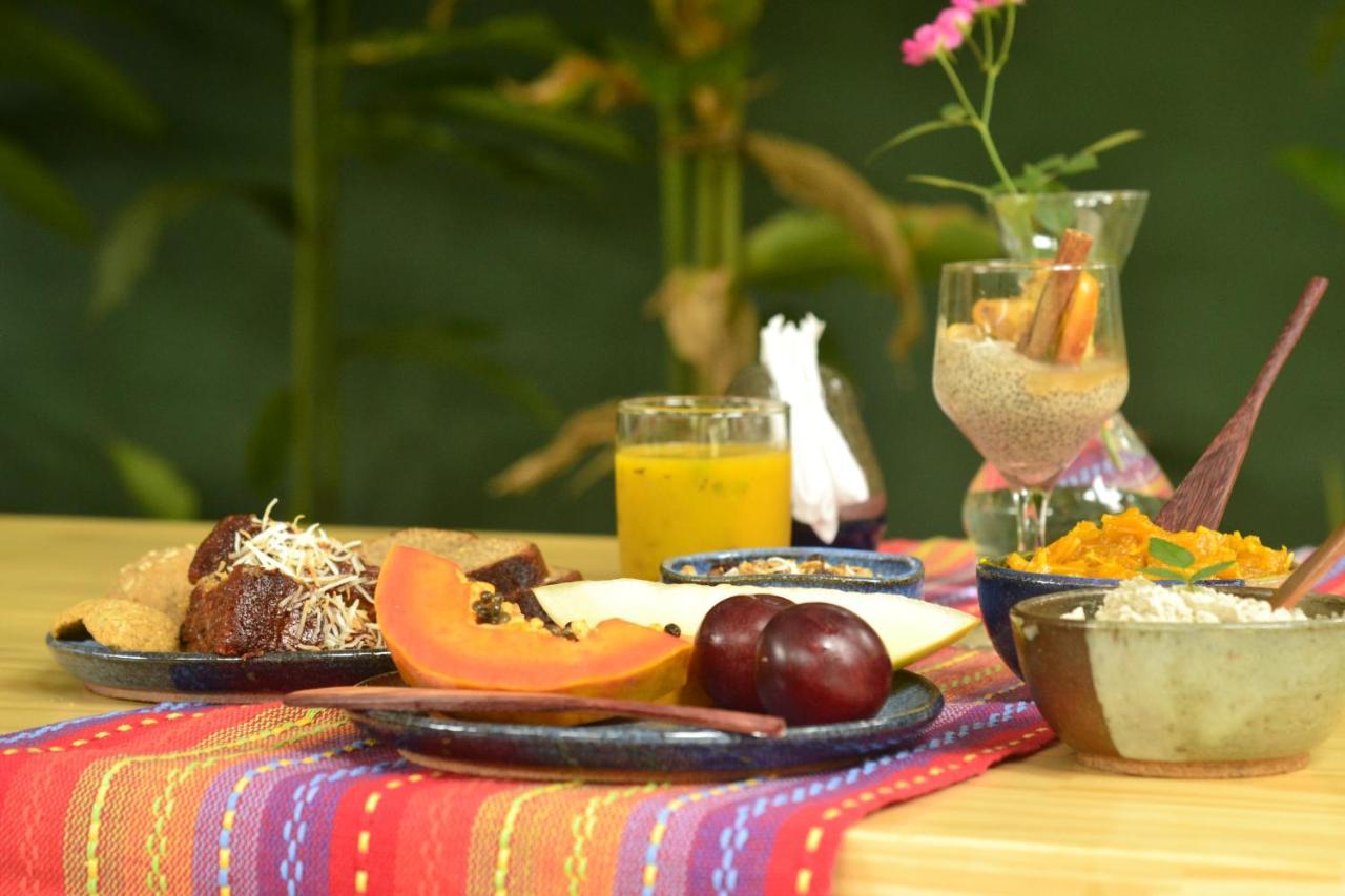 Moksha Surf Yoga Hotel Ubatuba Buitenkant foto